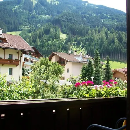 Gaestehaus Tramnitz * Mayrhofen
