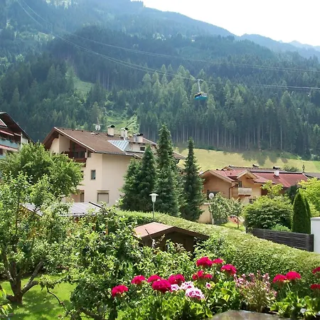 Gaestehaus Tramnitz * Mayrhofen