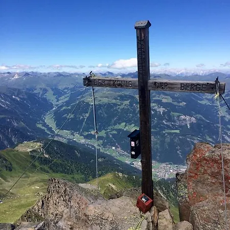 Gaestehaus Tramnitz Pensjonat Mayrhofen