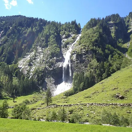 Gaestehaus Tramnitz Pensión