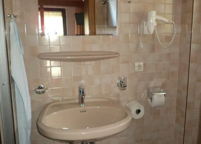 Affittacamere Gaestehaus Tramnitz 3*